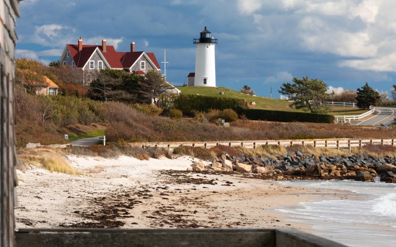 nobska lighthouse di falmouth a cape cod (massachusetts, stati uniti)