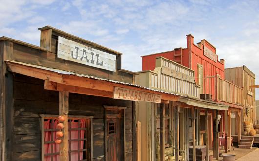 edifici in stile vecchio west a tombstone (arizona, stati uniti)