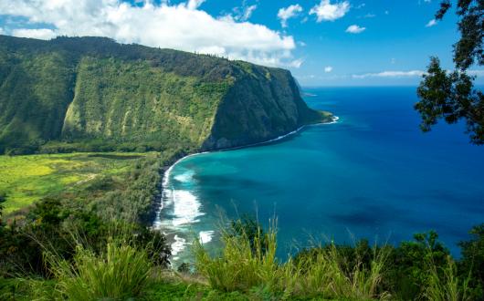 costa dell'isola di big island (hawaii, stati uniti)