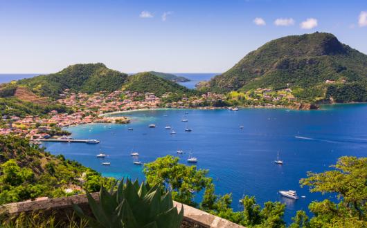 vista panoramica costiera di guadalupa (guadalupa, caraibi)