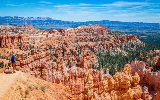 vista del bryce canyon national park da punto panoramico (utah, stati uniti)