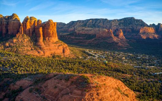 formazioni rocciose di sedona al tramonto (arizona, stati uniti)
