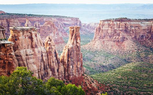colorado national monument parco famoso per canyon profondi (colorado, stati uniti)