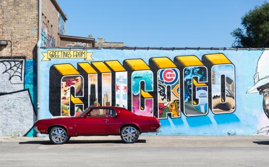 murales con scritta colorata chicago (illinois, stati uniti)