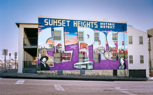 murale di el paso nel sunset heights historic district (texas, stati uniti)