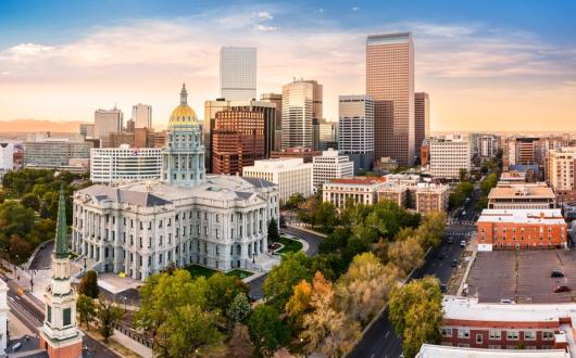 skyline di denver (colorado, stati uniti)