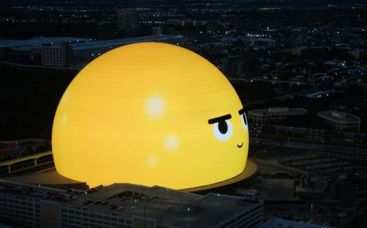 the sphere a las vegas di notte vista dall'alto (nevada, stati uniti)