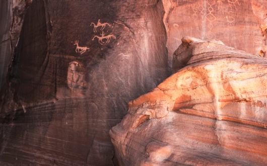 pitture rupestri al canyon de chelly national monument (arizona, stati uniti)