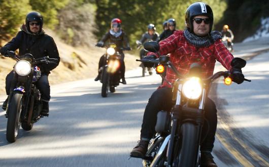 tour in moto california