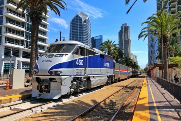 tour in treno negli Stati Uniti: Pacific Surfliner da San Luis Obispo a San DiegoLos Angeles a Seattle