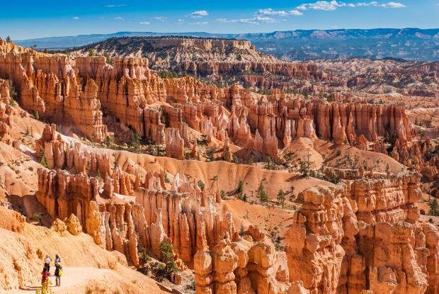 vista panoramica sugli hodoos del bryce canyon national park (utah, stati uniti)