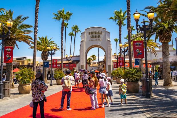 un tour all'interno degli Studios a Los Angeles