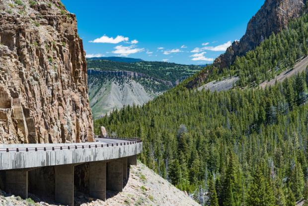punto panoramico lungo la beartooth highway (montana, stati uniti)
