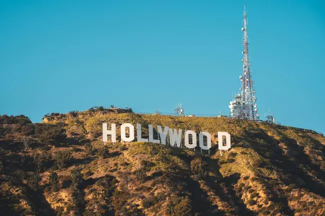 Scritta Hollywood come arrivare