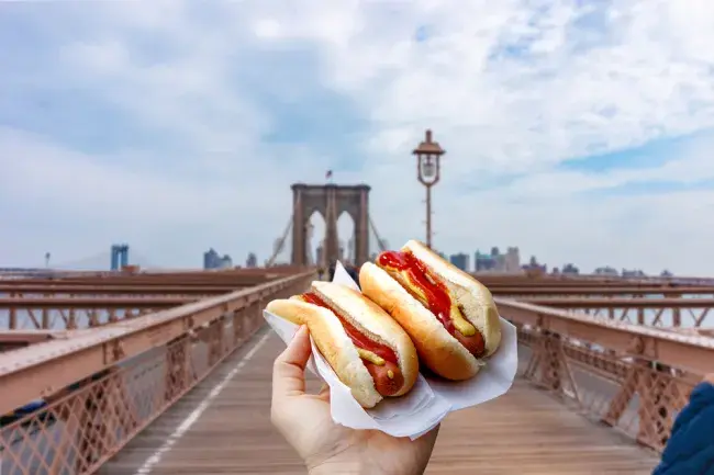 Cosa mangiare negli USA: i piatti da non perdere in ogni regione
