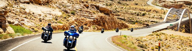 tour in moto in america